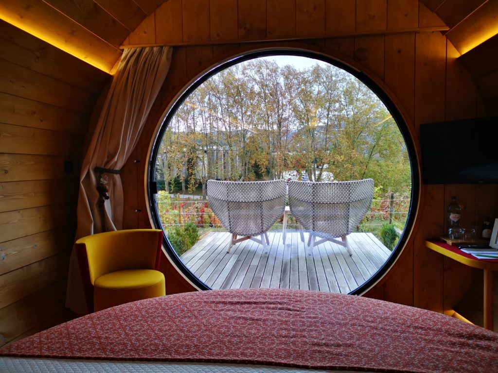 Sleeping in a wine barrel at Quinta da Pacheca